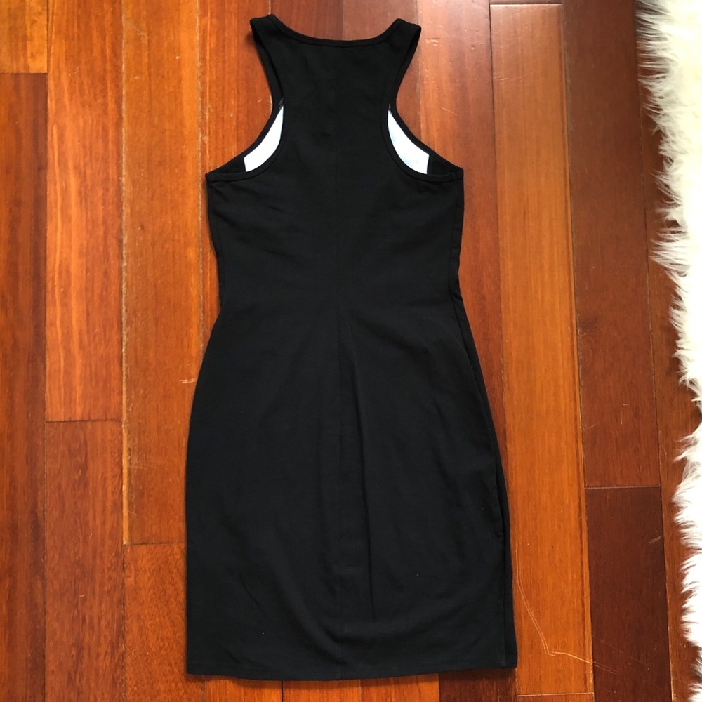 Express Retro Dress - Picture 7 of 7